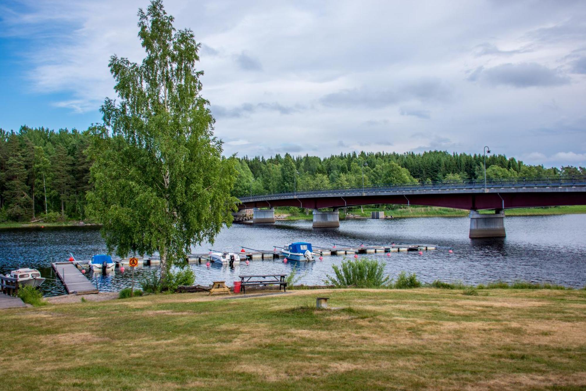 Lungsunds Hotell & Camping Storfors Экстерьер фото